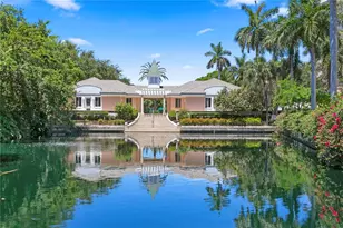4961 Bacopa Ln S, Saint Petersburg, FL 33715 - Photo 8
