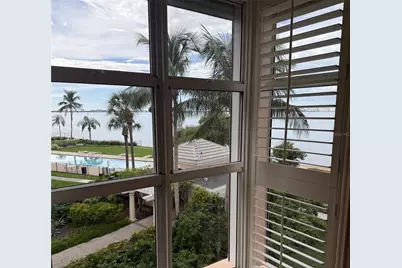 4961 Bacopa Lane S #201, Saint Petersburg, FL 33715 - Photo 6
