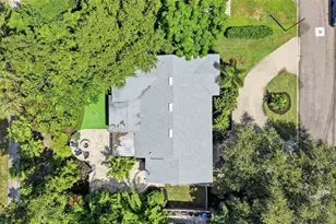 6675 Colony Dr S, Saint Petersburg, FL 33705 - Photo 44