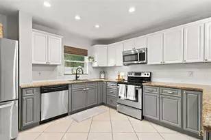 5601 15th Ave N, Saint Petersburg, FL 33710 - Photo 16