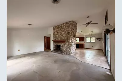 12032 W Waterwood Drive, Crystal River, FL 34429 - Photo 2