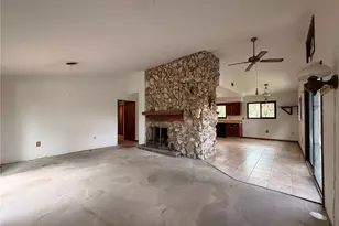 12032 W Waterwood Dr, Crystal River, FL 34429 - Photo 2