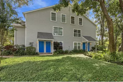 3118 Valley Oaks Drive, Tampa, FL 33618 - Photo 2