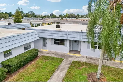 202 Bedford Trail #109, Sun City Center, FL 33573 - Photo 32