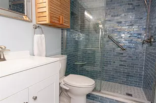 2994 Bonaventure Cir, Palm Harbor, FL 34684 - Photo 40
