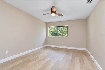 806 Sandringham Lane, Lutz, FL 33549 - Photo 32