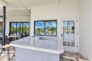 806 Sandringham Ln, Lutz, FL 33549 - Photo 36