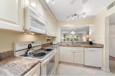 12300 Vonn Road #7106, Largo, FL 33774 - Photo 12