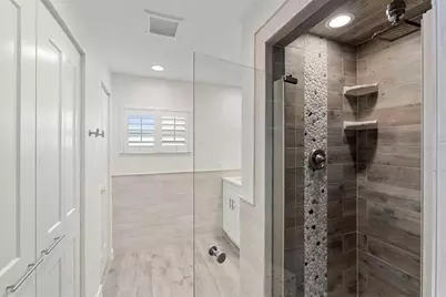 450 78th Avenue, Saint Pete Beach, FL 33706 - Photo 16