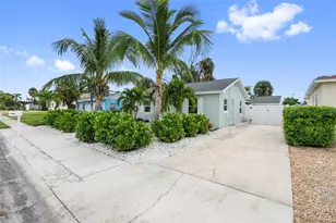 450 78th Ave, Saint Pete Beach, FL 33706 - Photo 2