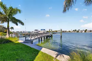 10209 Gulf Blvd, Treasure Island, FL 33706 - Photo 68
