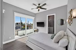 10209 Gulf Blvd, Treasure Island, FL 33706 - Photo 28