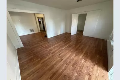 2320 5th Street S, Saint Petersburg, FL 33705 - Photo 2