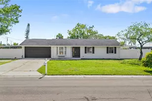 6321 Florida Cir W, Apollo Beach, FL 33572 - Photo 2