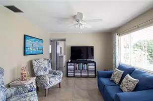 3925 15th Ave N, Saint Petersburg, FL 33713 - Photo 2