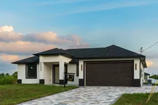 2503 16th St W, Lehigh Acres, FL 33971 - Photo 4