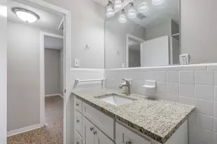 3301 W Louisiana Ave, Tampa, FL 33614 - Photo 16