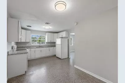 3301 W Louisiana Avenue, Tampa, FL 33614 - Photo 8