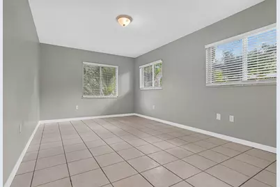 10840 50th Avenue N, Saint Petersburg, FL 33708 - Photo 24