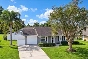 735 Scott Lake Village S, Lakeland, FL 33813 - Photo 1