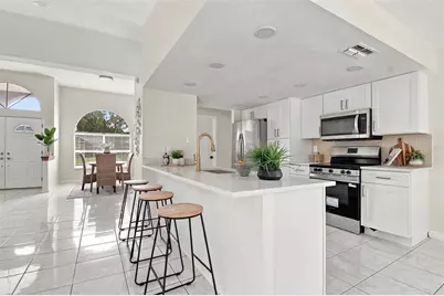 9719 Lomalinda Court, New Port Richey, FL 34655 - Photo 4
