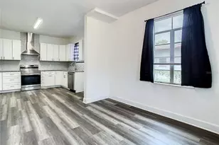 2211 Durham St, Tampa, FL 33605 - Photo 8