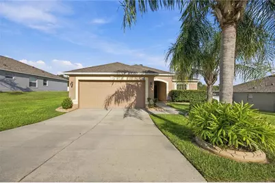 7919 Merchantville Circle, Zephyrhills, FL 33540 - Photo 2