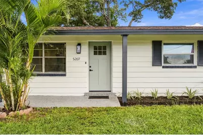 5207 56th Avenue N, Saint Petersburg, FL 33709 - Photo 6