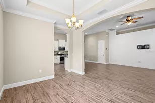 8519 May Port Ct, Land O Lakes, FL 34638 - Photo 12