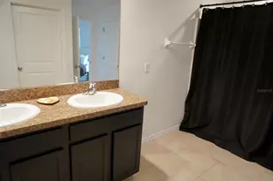 557 Olive Conch St, Ruskin, FL 33570 - Photo 10