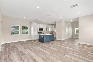 1002 E Osborne Ave, Tampa, FL 33603 - Photo 4