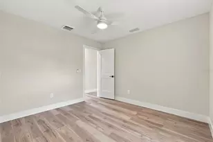 1002 E Osborne Ave, Tampa, FL 33603 - Photo 20