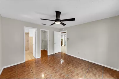 9602 Hidden Oaks Circle, Tampa, FL 33612 - Photo 14