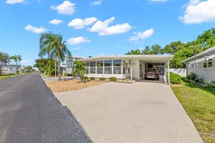 661 Mt Piney Ave NE, Saint Petersburg, FL 33702 - Photo 2