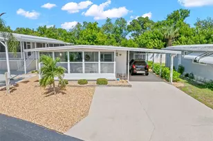 661 Mt Piney Ave NE, Saint Petersburg, FL 33702 - Photo 1