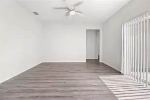 8952 Mississippi Run, Weeki Wachee, FL 34613 - Photo 8