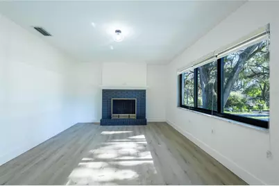307 Glen Burnie Avenue, Temple Terrace, FL 33617 - Photo 16