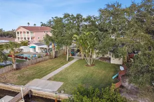 3618 Shore Acres Blvd NE, Saint Petersburg, FL 33703 - Photo 14