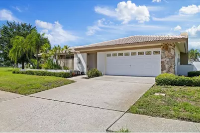 3104 Bluffs Drive, Largo, FL 33770 - Photo 2