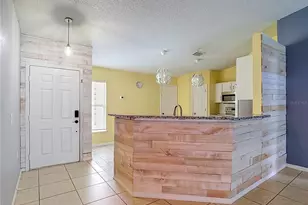 12730 Kings Lake Dr, Gibsonton, FL 33534 - Photo 12