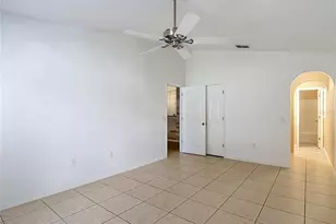 12730 Kings Lake Dr, Gibsonton, FL 33534 - Photo 18