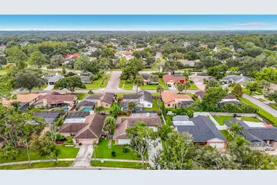 5118 Brynn Mawr Drive, Tampa, FL 33624 - Photo 4