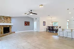 5118 Brynn Mawr Dr, Tampa, FL 33624 - Photo 20
