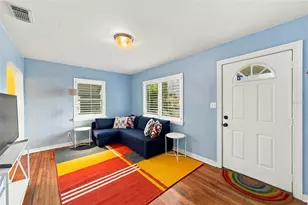 3820 Burlington Ave N, Saint Petersburg, FL 33713 - Photo 2