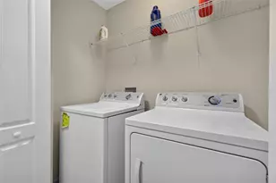 5155 Bay Isle Cir, Clearwater, FL 33760 - Photo 24