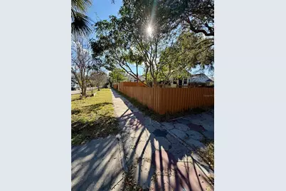 1901 3rd Street S, Saint Petersburg, FL 33705 - Photo 6