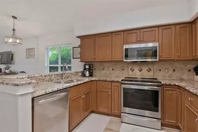 3134 Bent Creek Drive, Valrico, FL 33596 - Photo 14