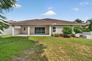 1553 River Dee Ln, Dunedin, FL 34698 - Photo 32