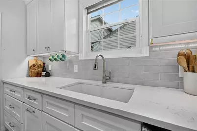 118 26th Avenue N, Saint Petersburg, FL 33704 - Photo 22