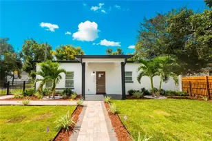 910 E Osborne Ave, Tampa, FL 33603 - Photo 1